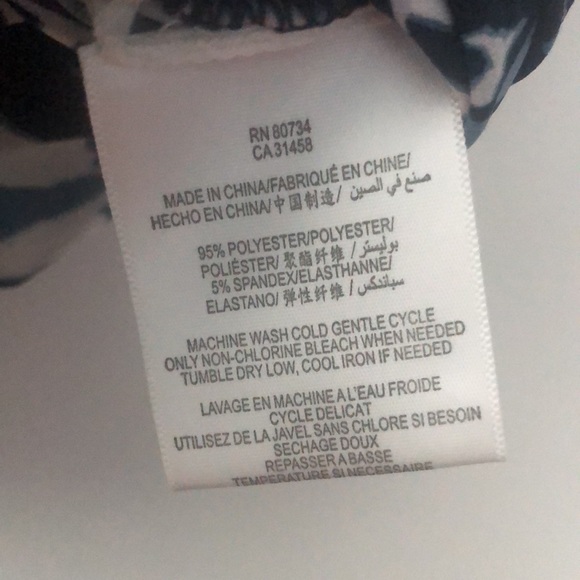 🌸BCBG MaxAzria🌸 - Picture 5 of 8